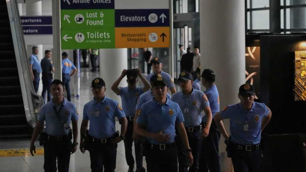 Polícia zadržala filipínskeho exprezidenta. Dôvodom sú tvrdé zásahy proti ilegálnym drogám, ktoré počas mandátu spustil