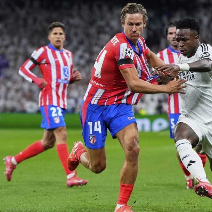 Liga majstrov: Feyenoord s Hanckom čaká odveta v Miláne, šlágrom madridské derby