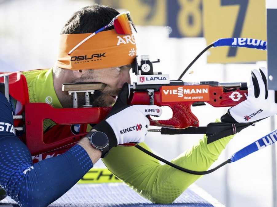 Obrovská radosť domácich: Slovinec Fak ovládol s čistou streľbou vytrvalostné preteky. Malý glóbus berie Laegreid