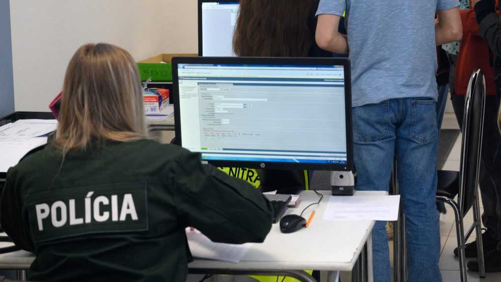 Zmeny na cudzineckej polícii: Povolenia sa v marcové štvrtky počas troch hodín dajú vybaviť aj bez termínu