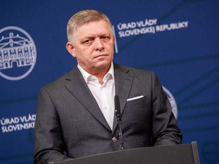 Premiér SR Robert Fico (Smer-SD).