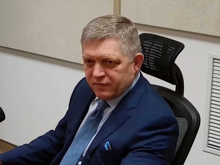 Premiér Robert Fico