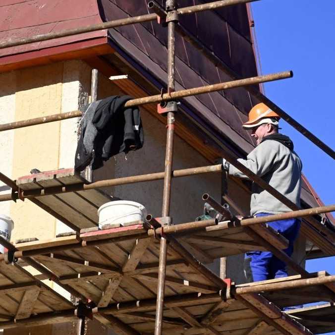 Počet ľudí bez práce dosiahol historicky najnižšie číslo: Najvýraznejšie klesol v Košickom kraji