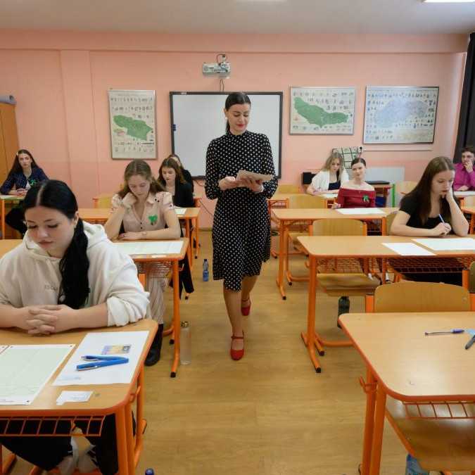 Maturita zo slovenčiny: Študenti dostali na výber tieto štyri slohové témy