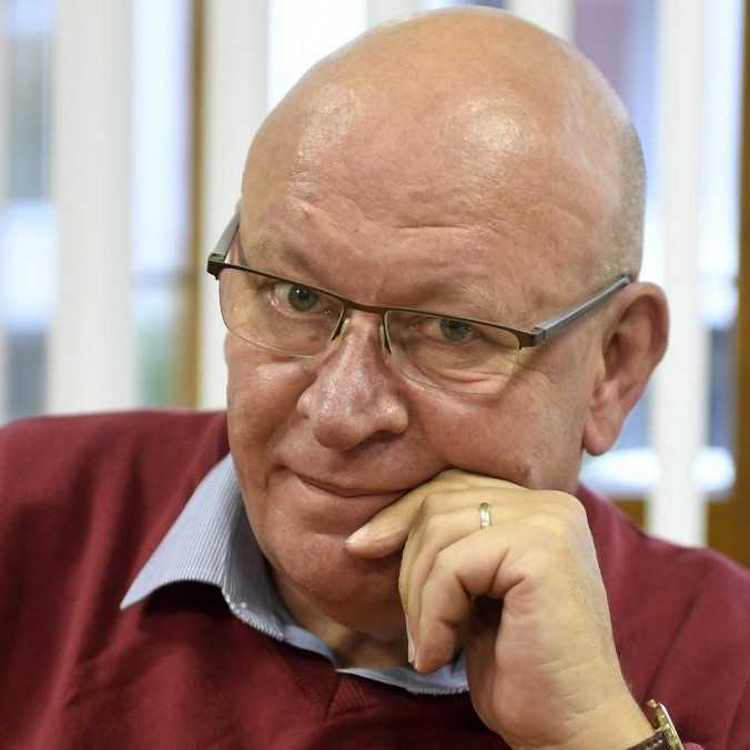 Rada Fondu na podporu umenia schválila zmenu štatútu, jej novým predsedom sa stal Matúš Oľha