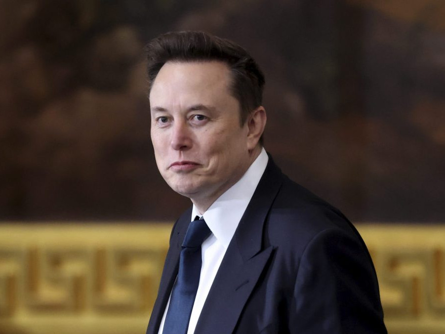 Elon Musk podporil vystúpenie USA z NATO, nechce, aby Amerika platila za obranu Európy