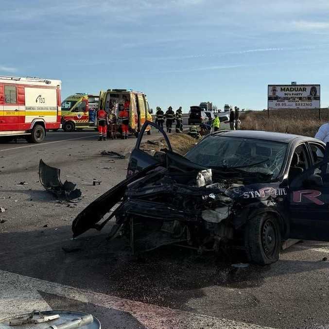 Vážna dopravná nehoda v Turci: Pri zrážke dvoch áut utrpeli zranenia siedmi ľudia