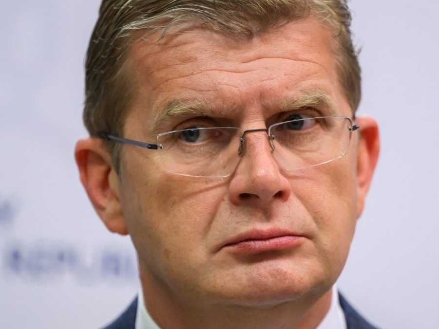 Podpredseda NR SR poverený jej vedením Peter Žiga (Hlas-SD).