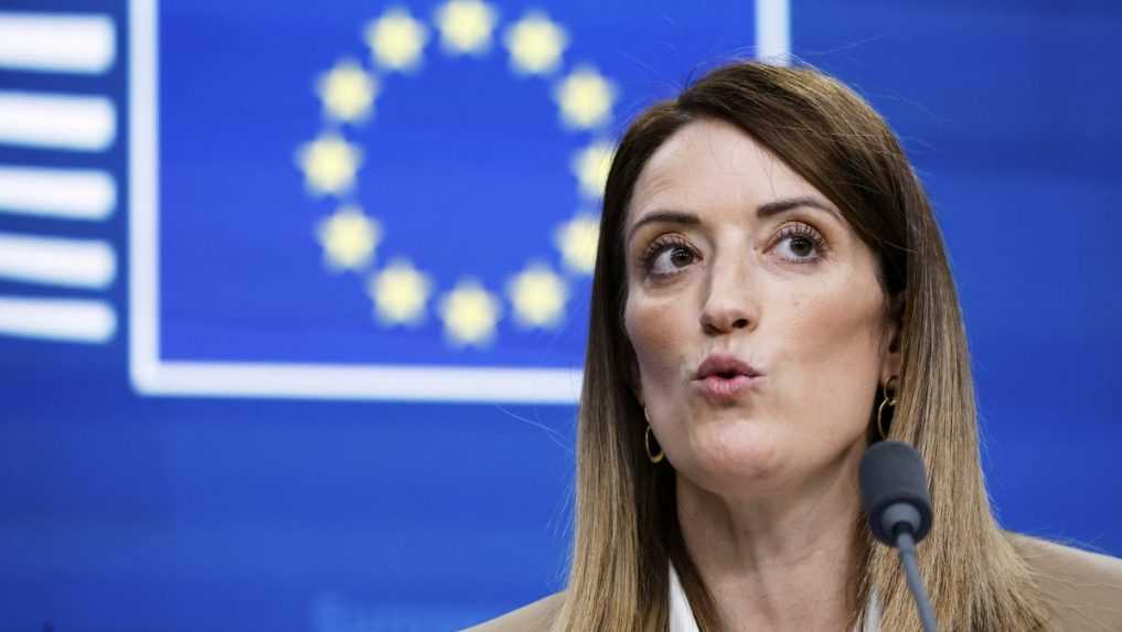 Odvetné clá Európskej únie proti USA sa odkladajú, nie však na dlho. Do platnosti vstúpia v polovici apríla