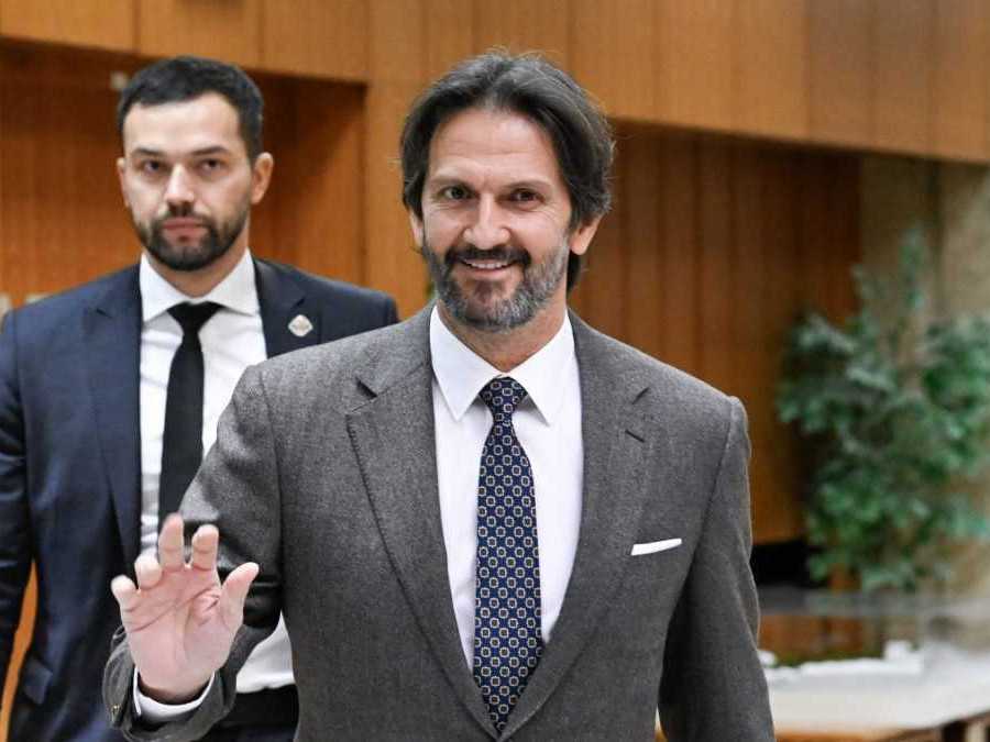 Na snímke podpredseda vlády a minister obrany SR Robert Kaliňák zo Smeru sociálnej demokracie.