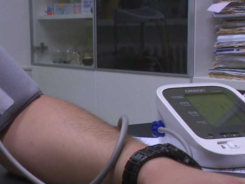 Na ilustračnej snímke tlakomer.