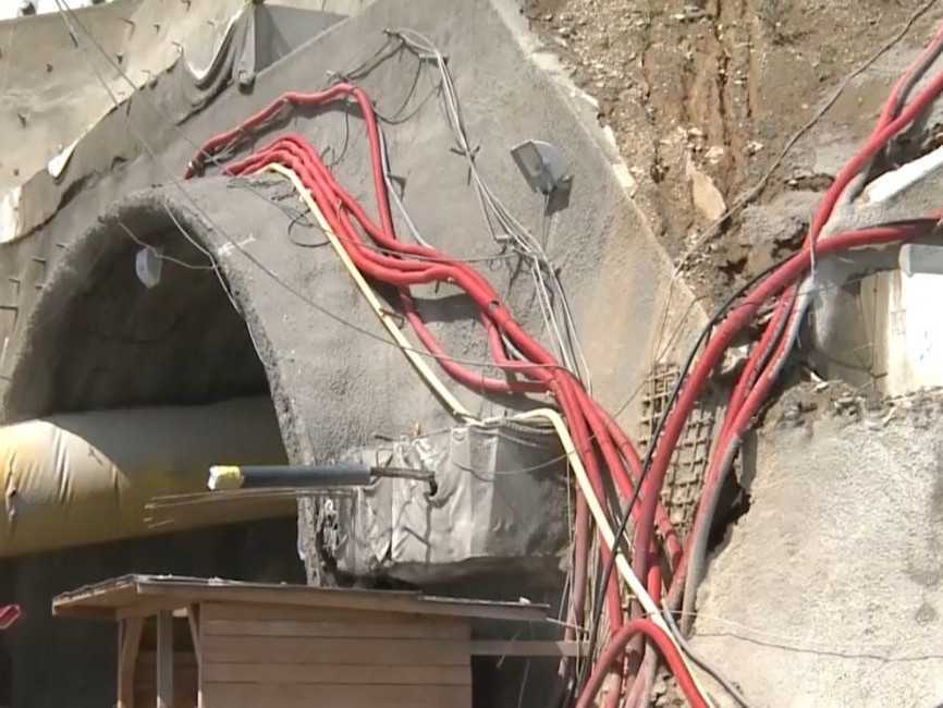 Na ilustračnej snímke výstavba tunela.