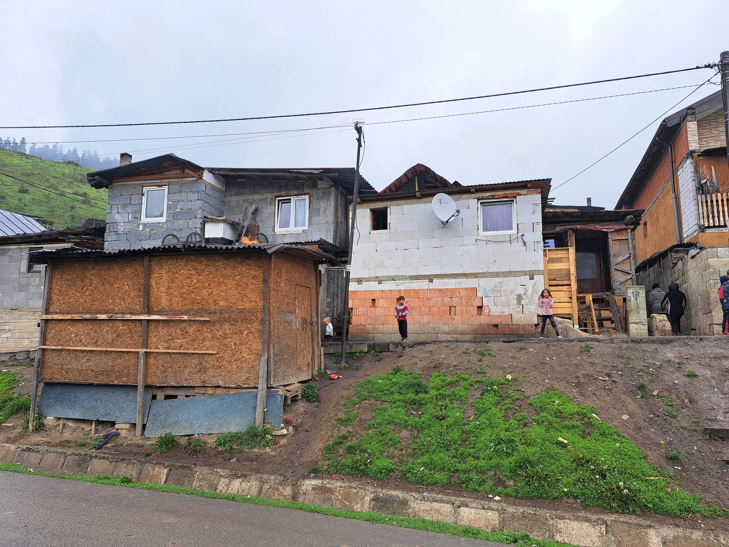 Amnesty International kritizuje SR za Rómov či LGBT+. Vo svete poukázala na nárast potláčania nesúhlasu