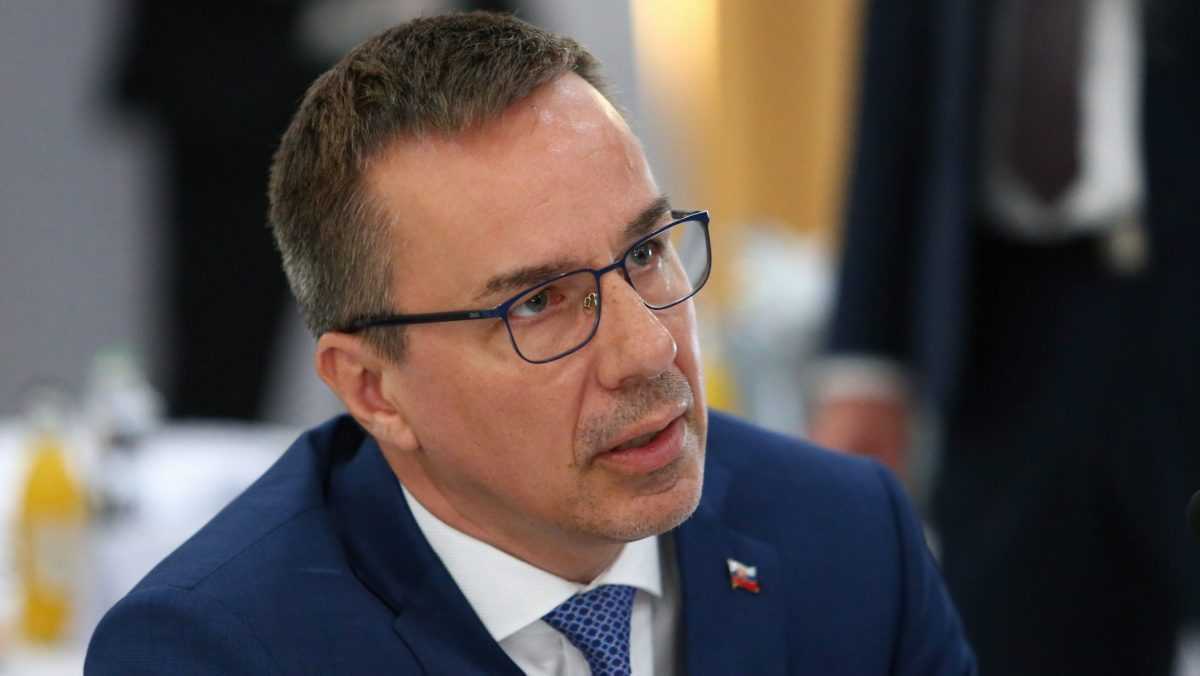 In&scaron;pekcia odhalila podozrenia z neleg&aacute;lneho zamestn&aacute;vania v desiatkach subjektov. Kontroly bud&uacute; pokračovať, uviedol E. Tom&aacute;&scaron;