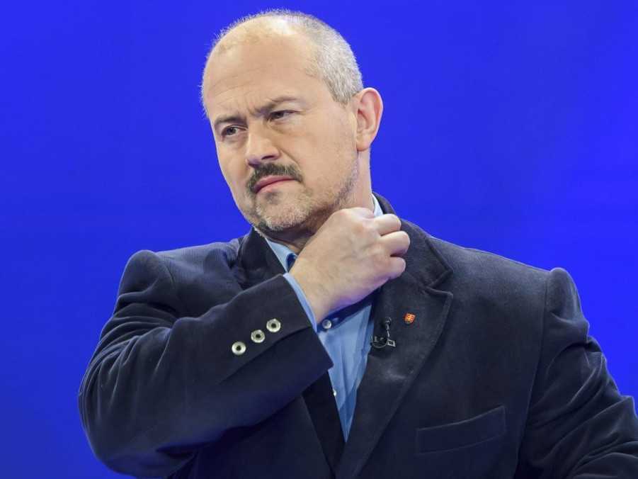 Na snímke Marián Kotleba.