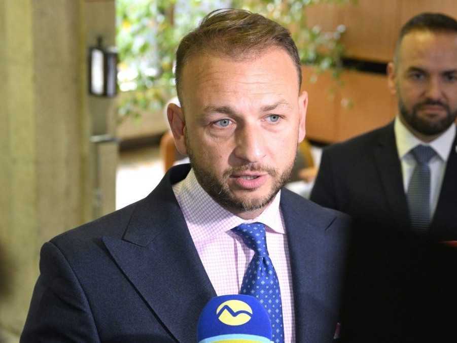 Minister vnútra Matúš Šutaj Eštok.