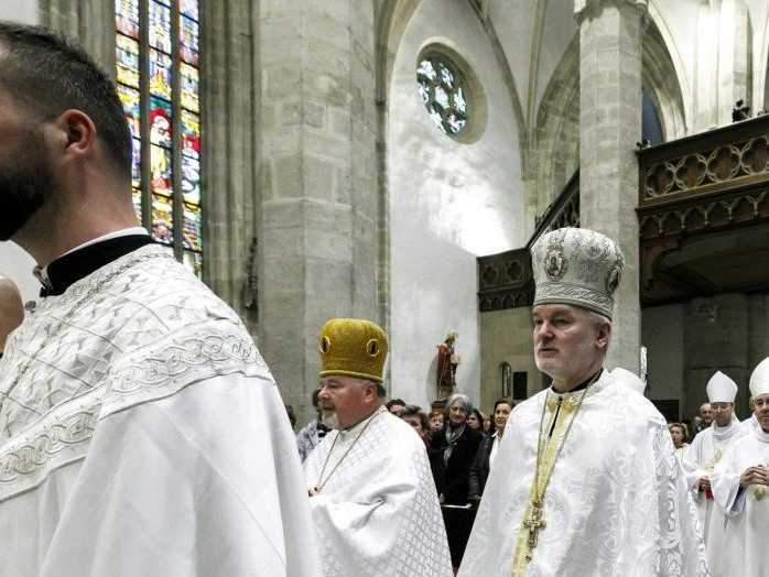 Svätá omša za pápeža