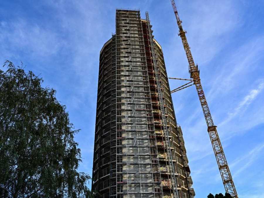 Rekonštrukcia vojenskej ubytovne Hviezda, tzv. Kukurice v Bratislave.