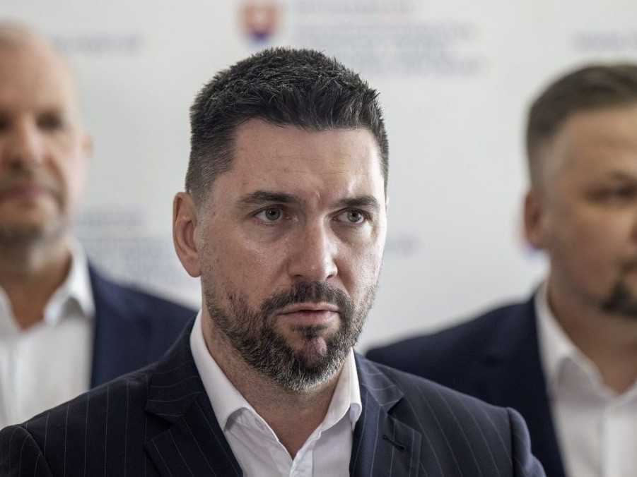 Na snímke minister pôdohospodárstva a rozvoja vidieka SR Richard Takáč.