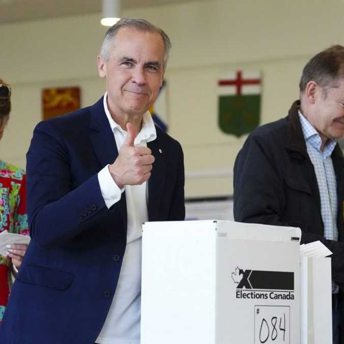 Parlamentné voľby v Kanade podľa prognóz vyhrali liberáli premiéra M. Carneyho. Zatiaľ nie je známe, či budú mať väčšinu