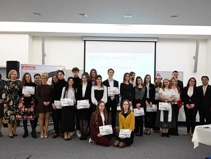 Veľvyslanectvo mladých