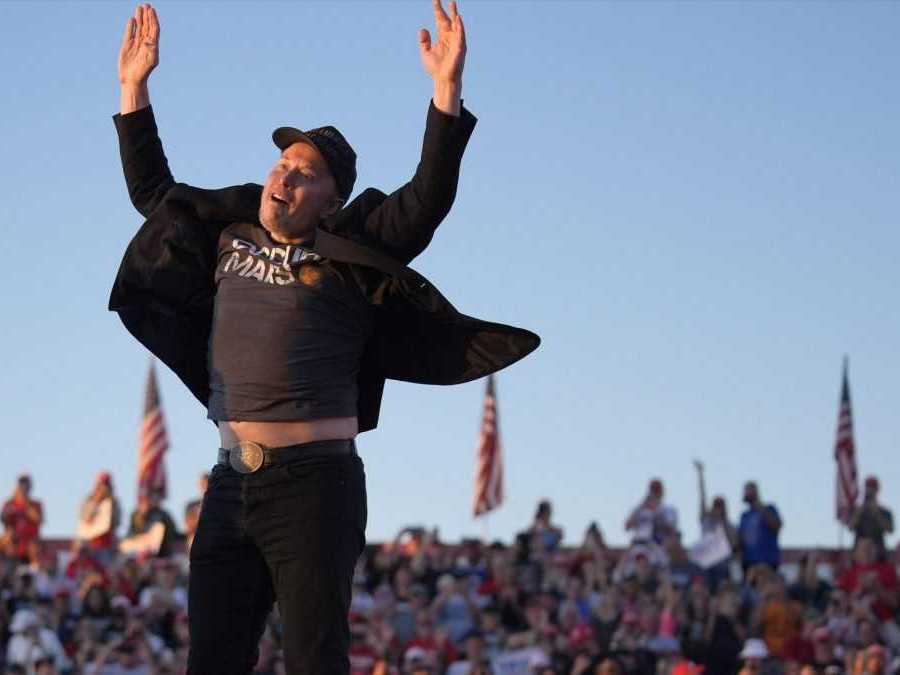 Na snímke Elon Musk.