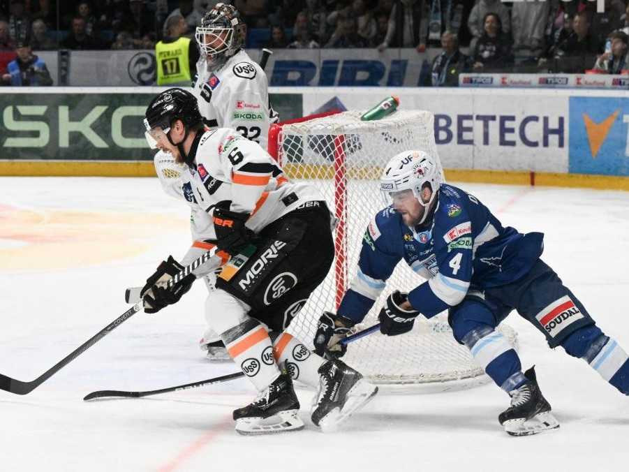 Na snímke hráči Nitry a Košíc.