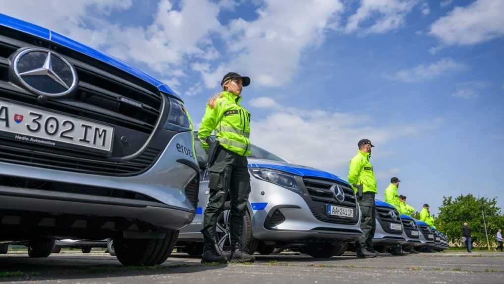 Rezort vnútra reaguje na varovnú správu ombudsmana. Upraví zákon o policajnom zbore