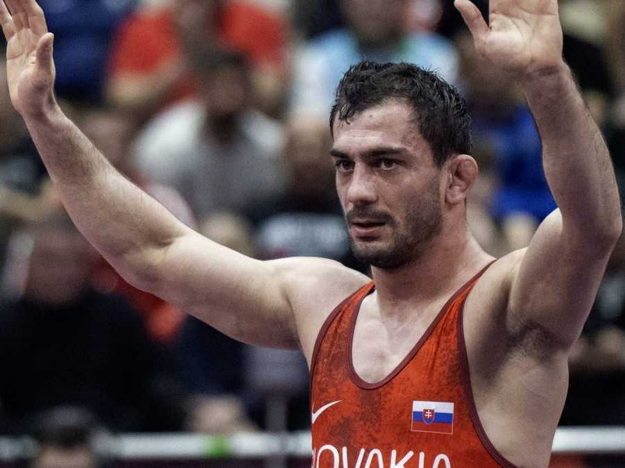 Zápasník Salkazanov vybojoval pre Slovensko na domácom šampionáte tretiu medailu