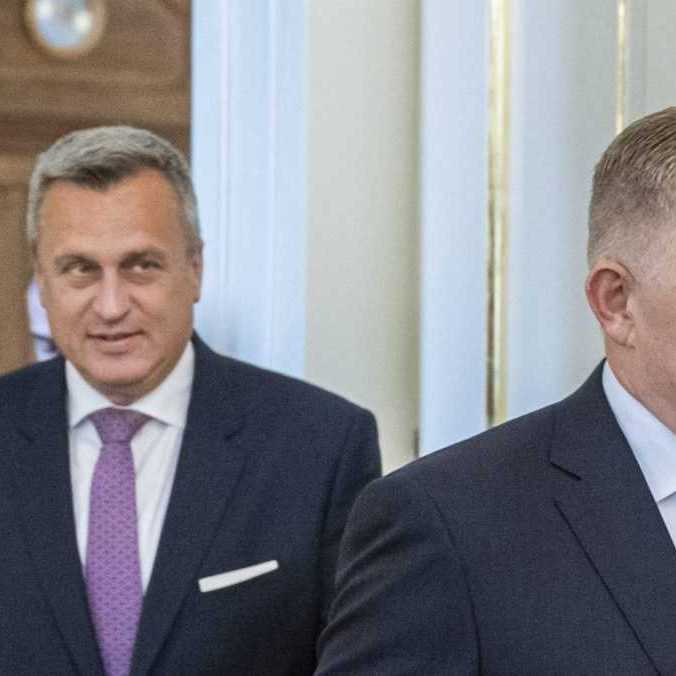 V koalícii je opäť dusno: Okrem pandemickej dohody ju rozdeľuje aj kritika transakčnej dane a Kotlárových výstupov