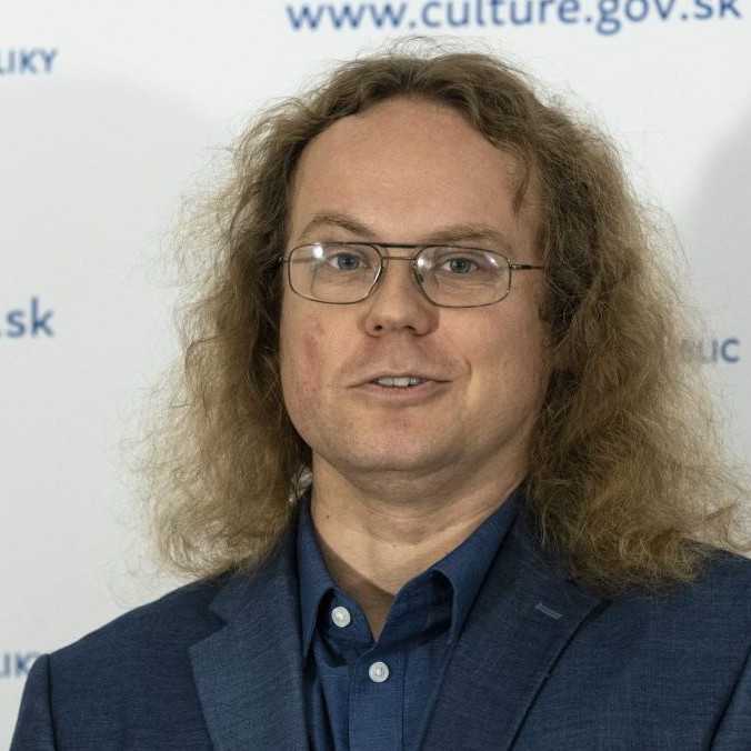 Ministerka kultúry Martina Šimkovičová odvolala riaditeľa Národného osvetového centra Erika Kriššáka