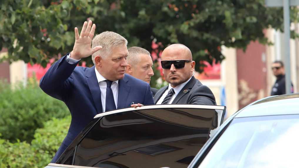 Mnohí politici a panovníci sa s pokusmi o atentát vyrovnali chladnokrvne: M. Holubová povedala viac o významných atentátoch