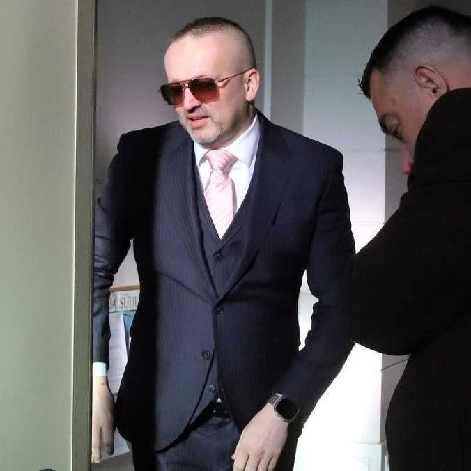 Pokračuje proces s exšéfom SIS V. Pčolinským: Prokurátor mu navrhol uložiť trest šesť až sedem rokov väzenia