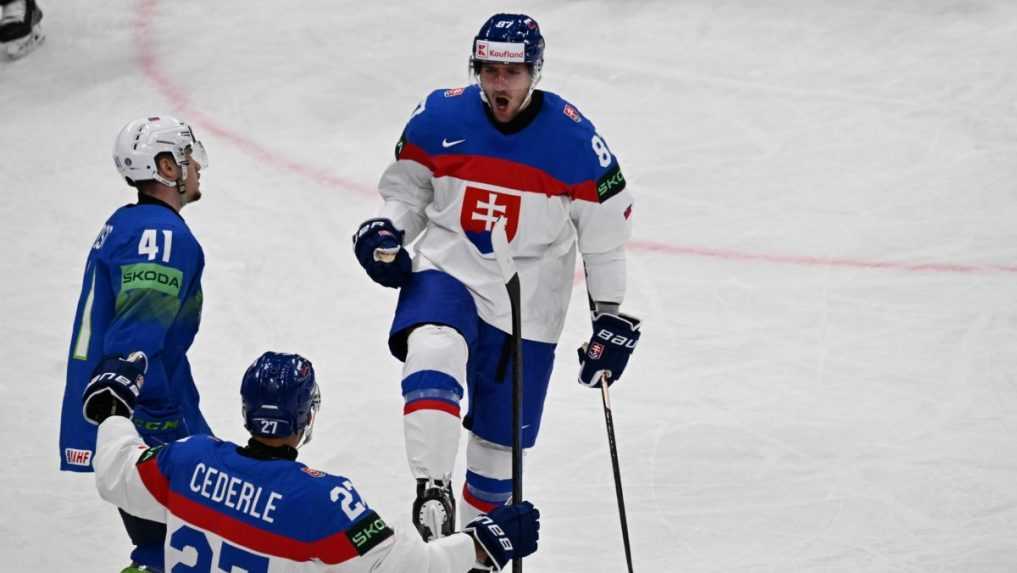 MS v hokeji 2025: Slováci oslavujú prvé víťazstvo na šampionáte. Slovinci v závere ešte hrýzli