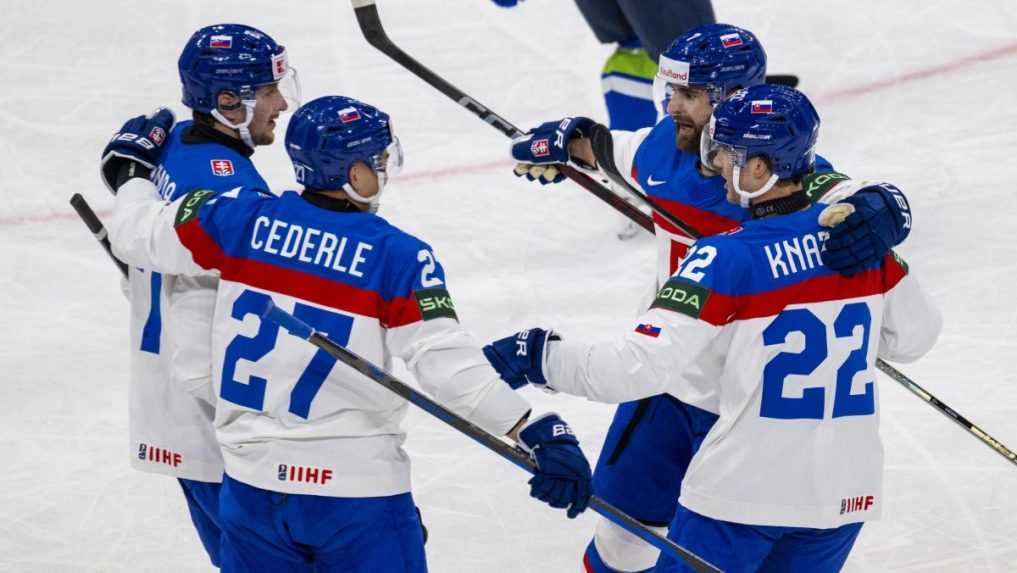 MS v hokeji 2025: Slováci oslavujú prvé víťazstvo na šampionáte. Slovinci v závere ešte hrýzli