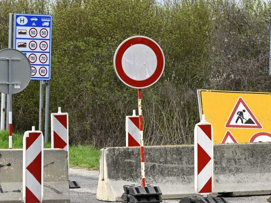 Uzatvorený hraničný priechod s Maďarskom.