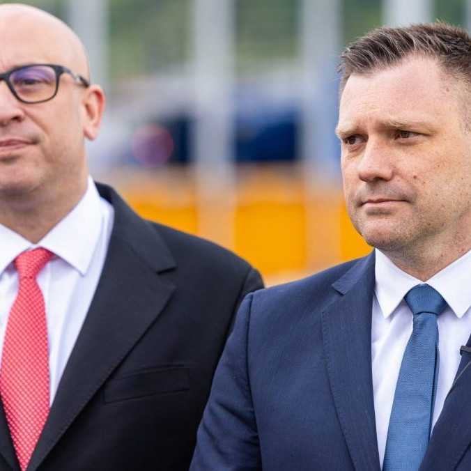 Úsek diaľnice D1 Turany – Hubová sa bude stavať vo variante s dvomi tunelmi, oznámili ministri