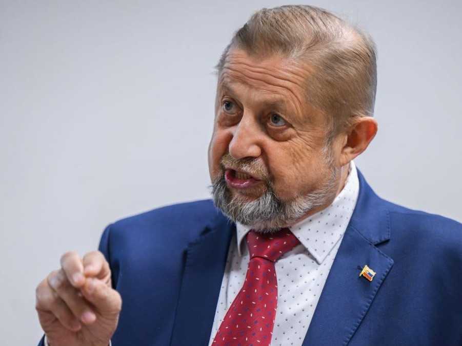 Štefan Harabin počas vyhlásenia rozsudku na Špecializovanom trestnom súde.