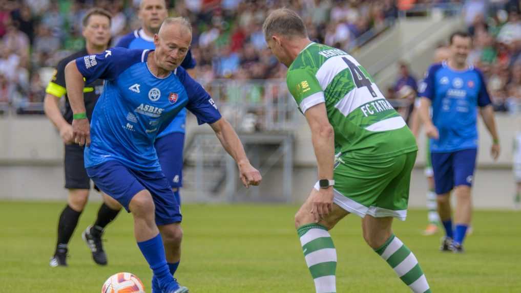 Duelom internacionálov otvorili Futbal Arénu v Prešove. Vratislav Greško nový štadión označil za krásny a moderný