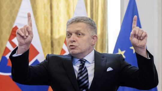 Premiér Robert Fico.