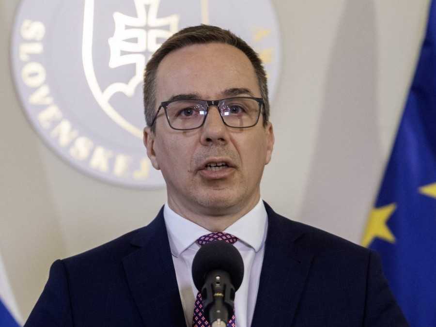 Vláda schválila podporu kurzarbeitu, do parlamentu pôjde v skrátenom konaní. Ide o ochranu pred dopadom amerických ciel
