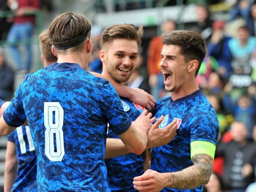 Na futbalových majstrovstvách Európy do 21 rokov môžu hrať aj starší hráči. Dôvod je jednoduchý