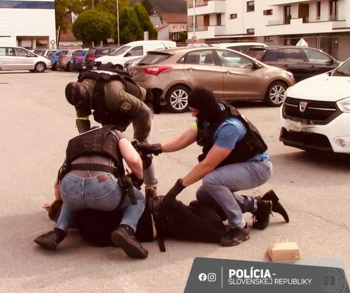 Polícia zadržala starostu obce neďaleko Zvolena bezprostredne po prevzatí úplatku