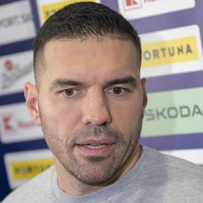 Slovákov v prvom zápase MS proti Švédom čaká ťažká previerka: Frühauf verí, že tím dokáže vyhrať každý zápas