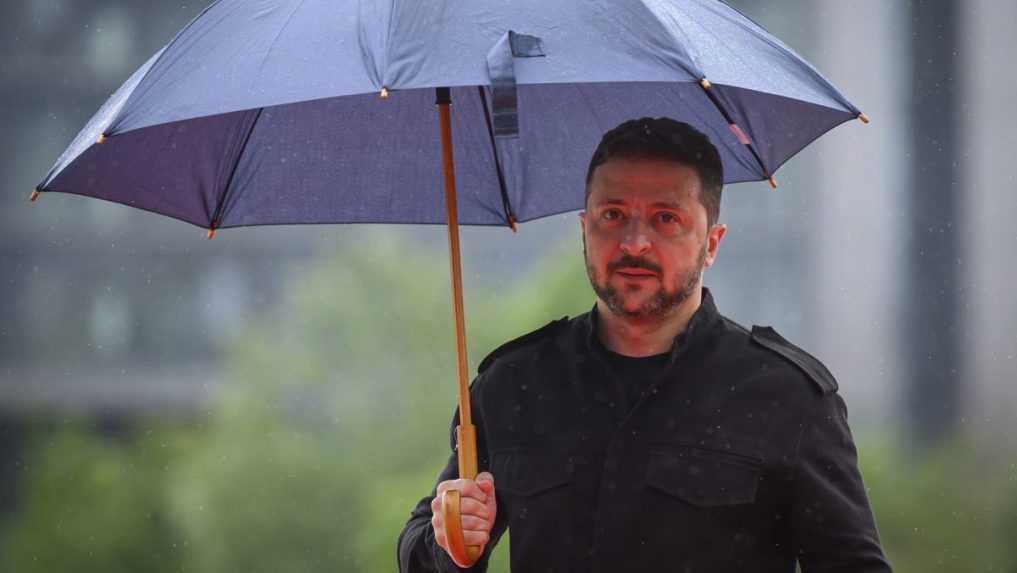 Prioritou Ukrajiny na rokovaniach s Ruskom je bezpodmienečné prímerie, tvrdí Zelenskyj
