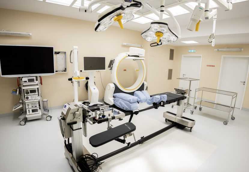 Ružinovská nemocnica rozšírila svoje kapacity. Dve nové operačné sály sú vybavené modernými technológiami
