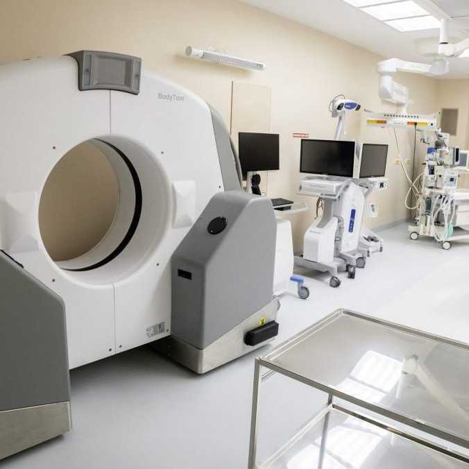 Ružinovská nemocnica rozšírila svoje kapacity. Dve nové operačné sály sú vybavené modernými technológiami