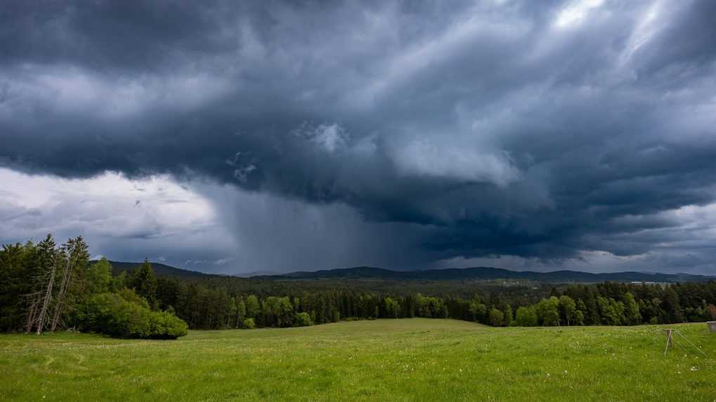 FOTO: V Česku udrelo tornádo. Jeho vznik zachytil radar, zanechalo za sebou škody