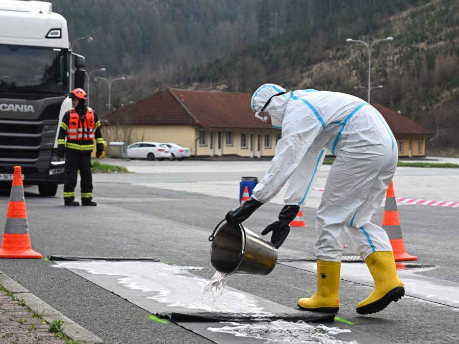 Česko na hraniciach so Slovenskom od polnoci zruší opatrenia proti slintačke a krívačke