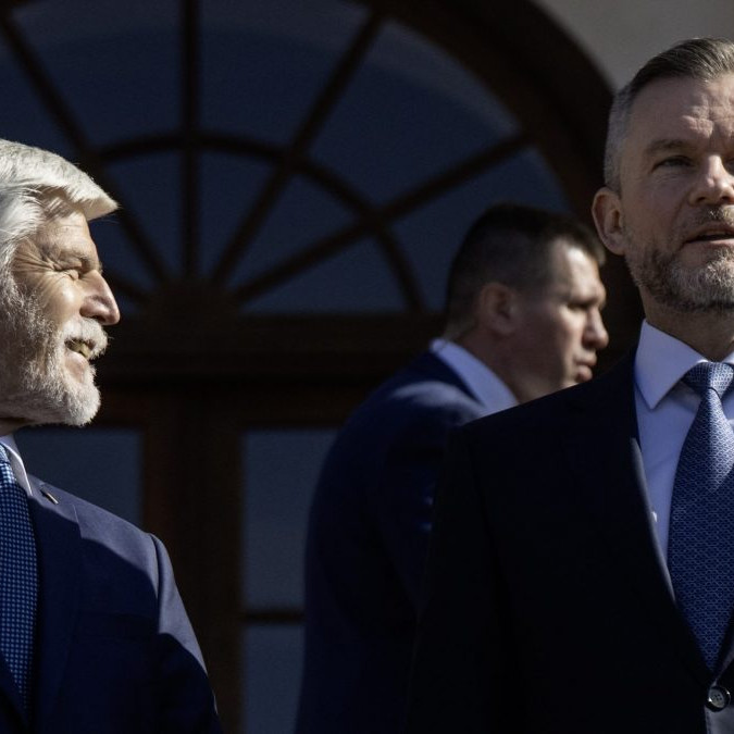 Z prvého miesta rovno na desiate: Vzťah Čechov k Slovensku sa výrazne zhoršil, v hodnotení si pohoršila aj hlava štátu